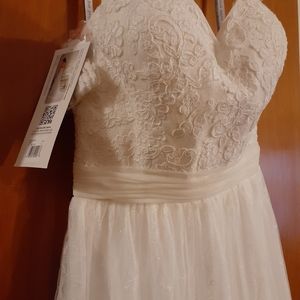 Wedding dress